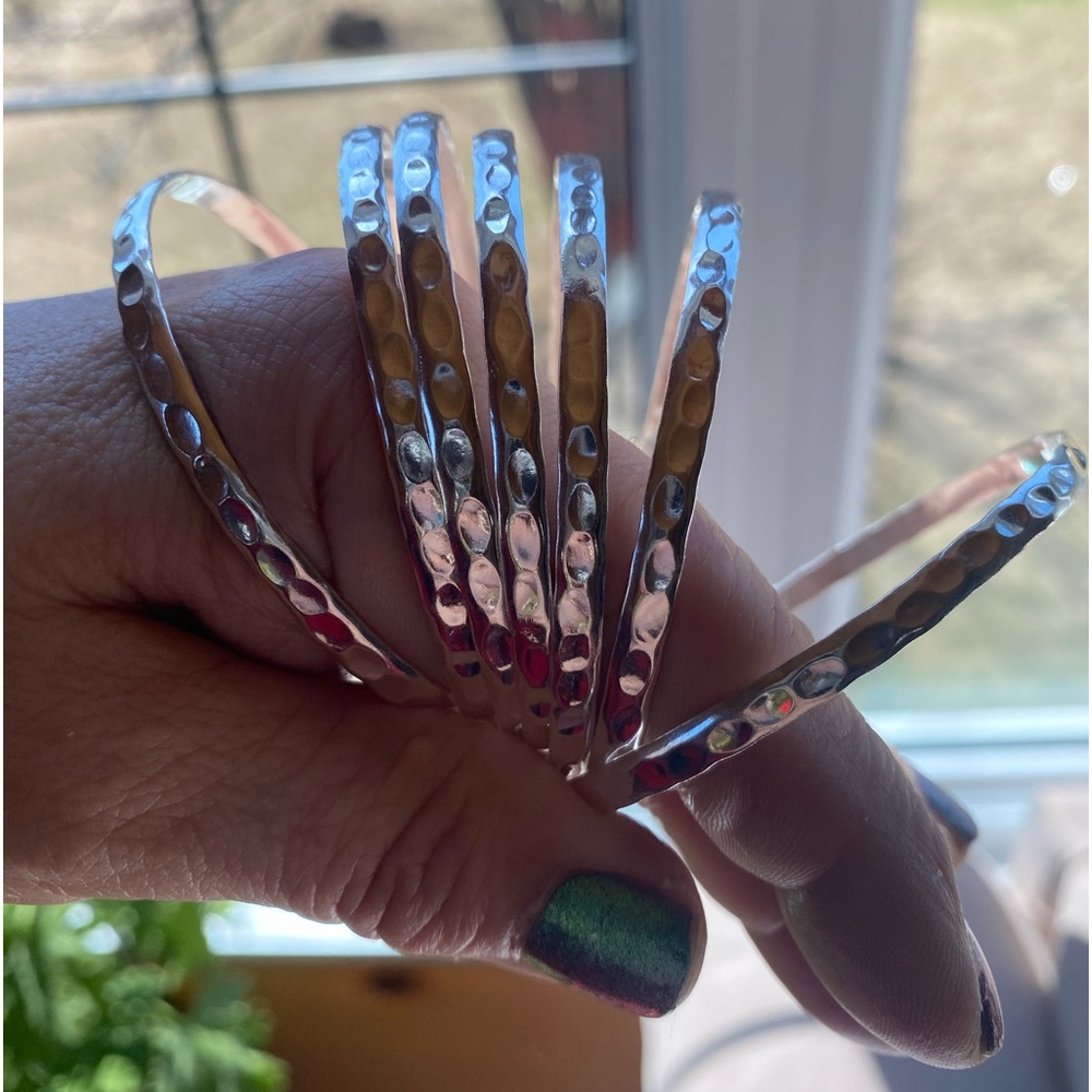 - 7 shiny sterling silver bangle’s .BWOT